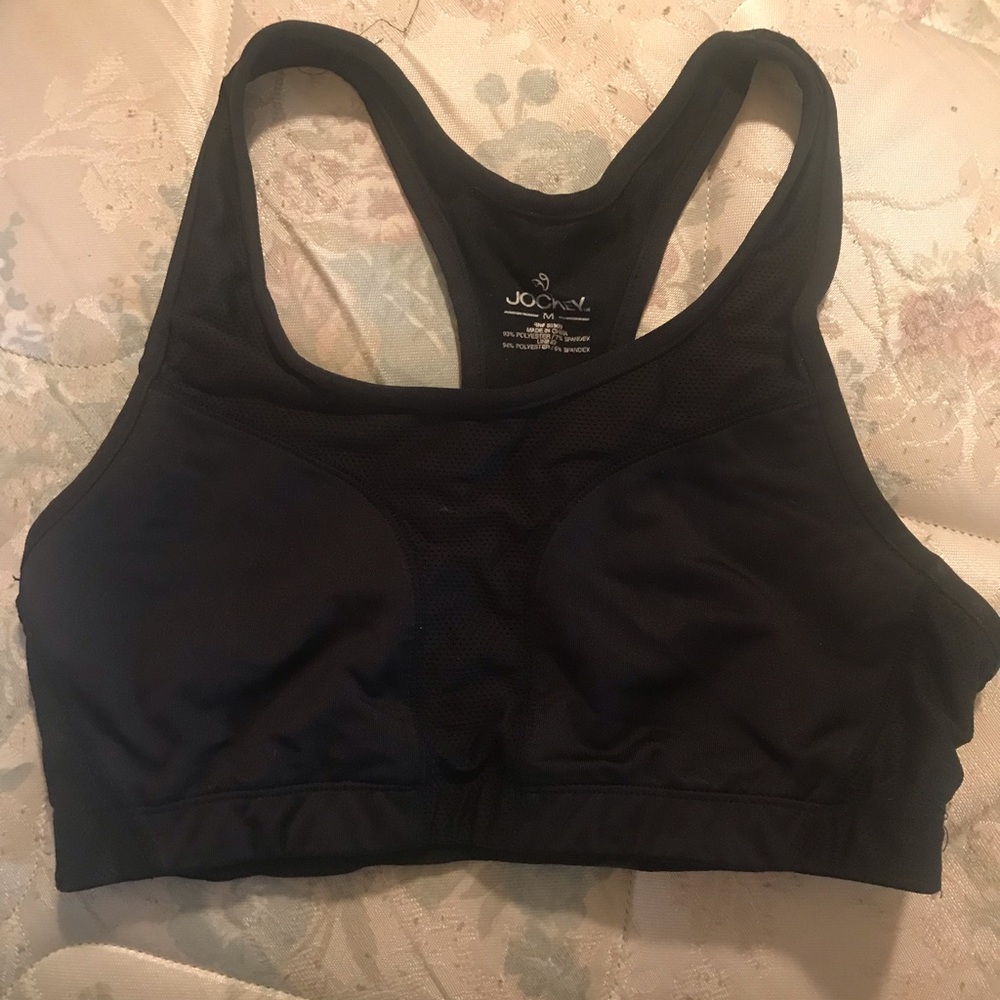 Black sports bra